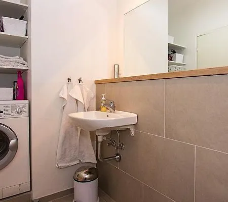 Three-bedroom Holiday In 別荘 *